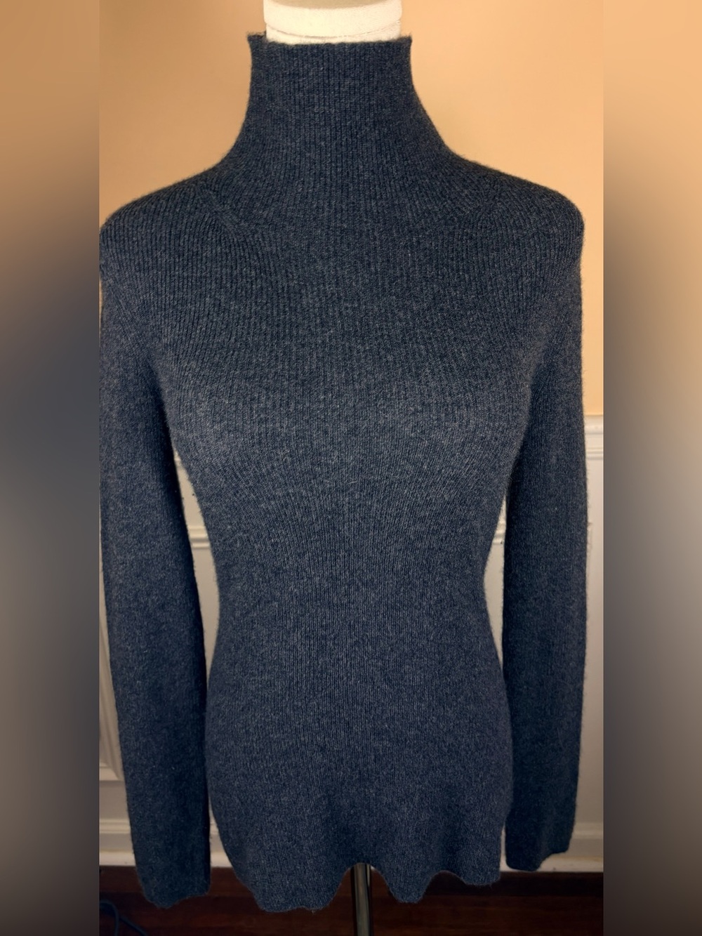 🖤 White + Warren 100% Cashmere Charcoal Ribbed Turtleneck XS
